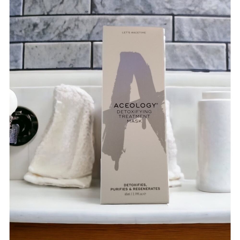 Aceology Detoxifying Treatment Mask 2.18 oz - New in Box